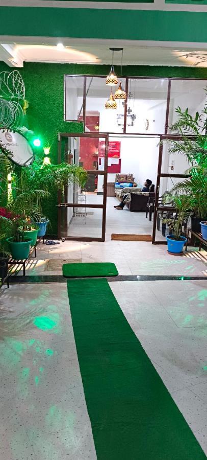 Shree Gorakhnath Guest House Ayodhya Bagian luar foto