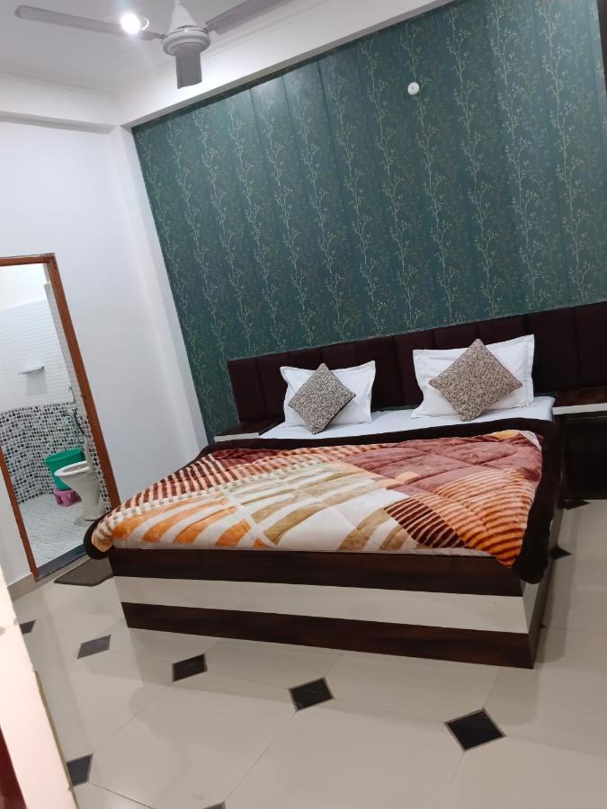Shree Gorakhnath Guest House Ayodhya Bagian luar foto