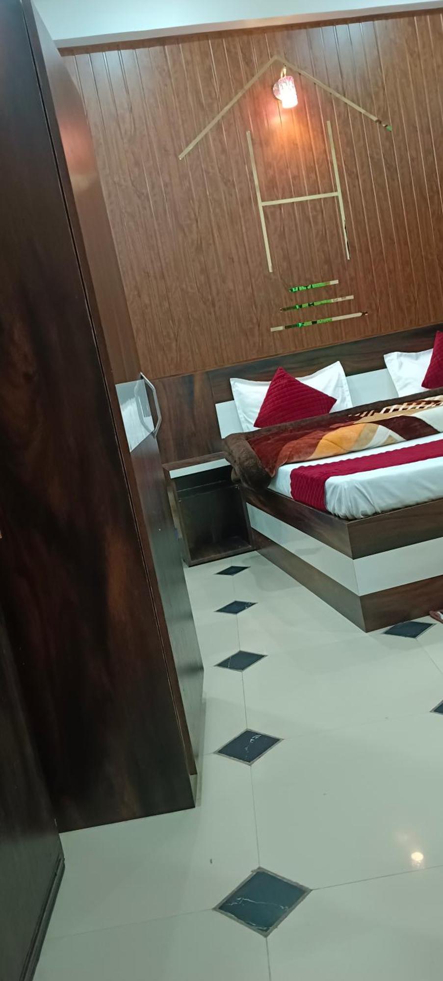 Shree Gorakhnath Guest House Ayodhya Bagian luar foto